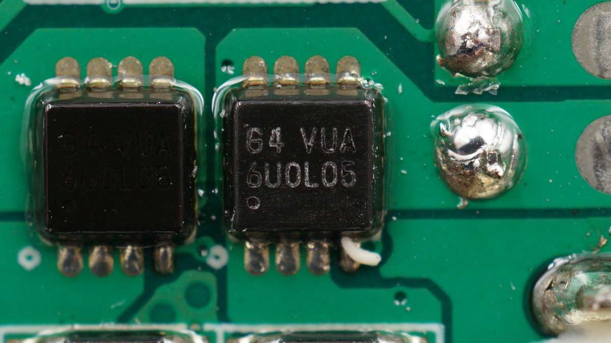 公牛便携式电源拆解,公牛1800w户外电源拆解