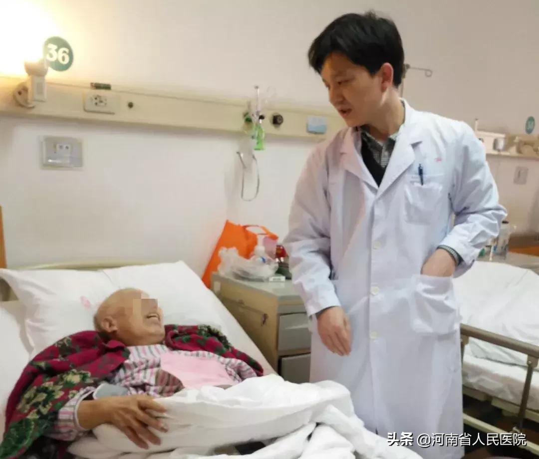 快速治疗肛周痒,治疗肛胀的生活方法