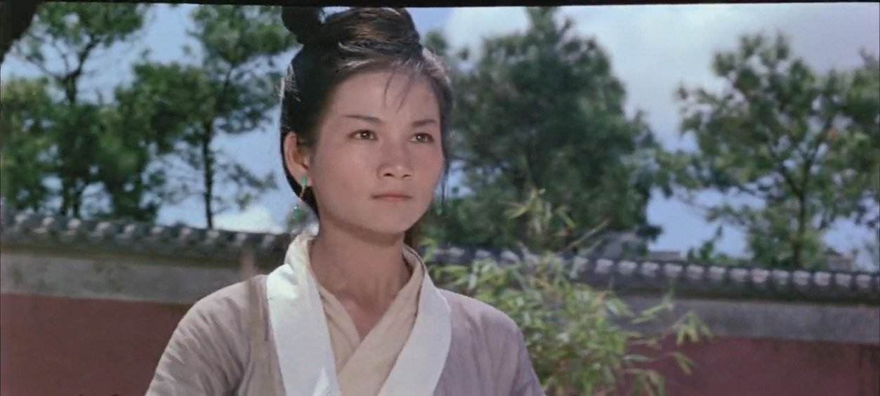 华夫人郑佩佩,郑佩佩和华夫人