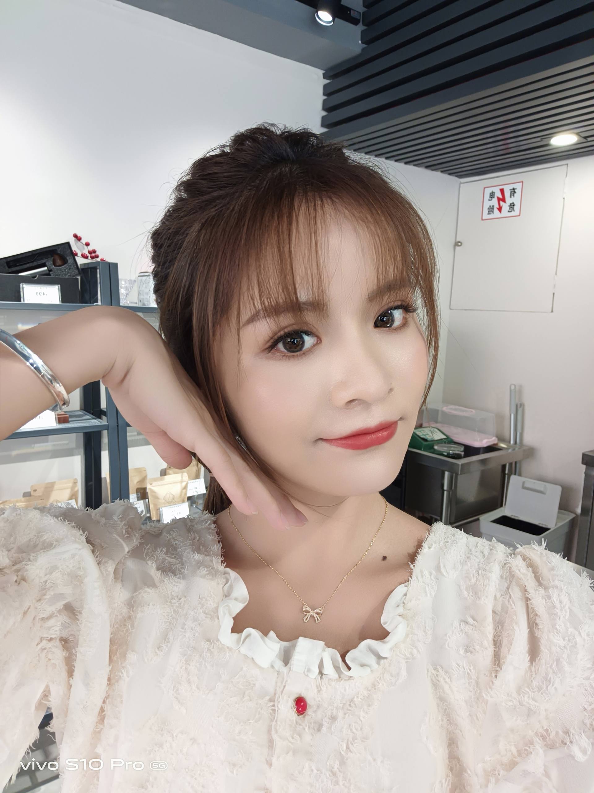 vivo手机s10pro自拍测评,vivos10pro自拍效果怎么样