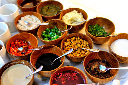 如果喜欢喝汤用什么熬比较省煤气,怎样才可以熬出特别鲜美的汤