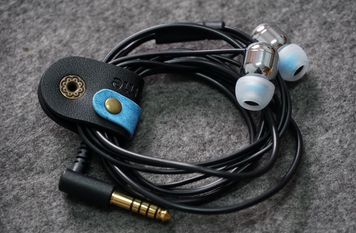 全球顶级品牌耳机,全球三大顶级耳机品牌