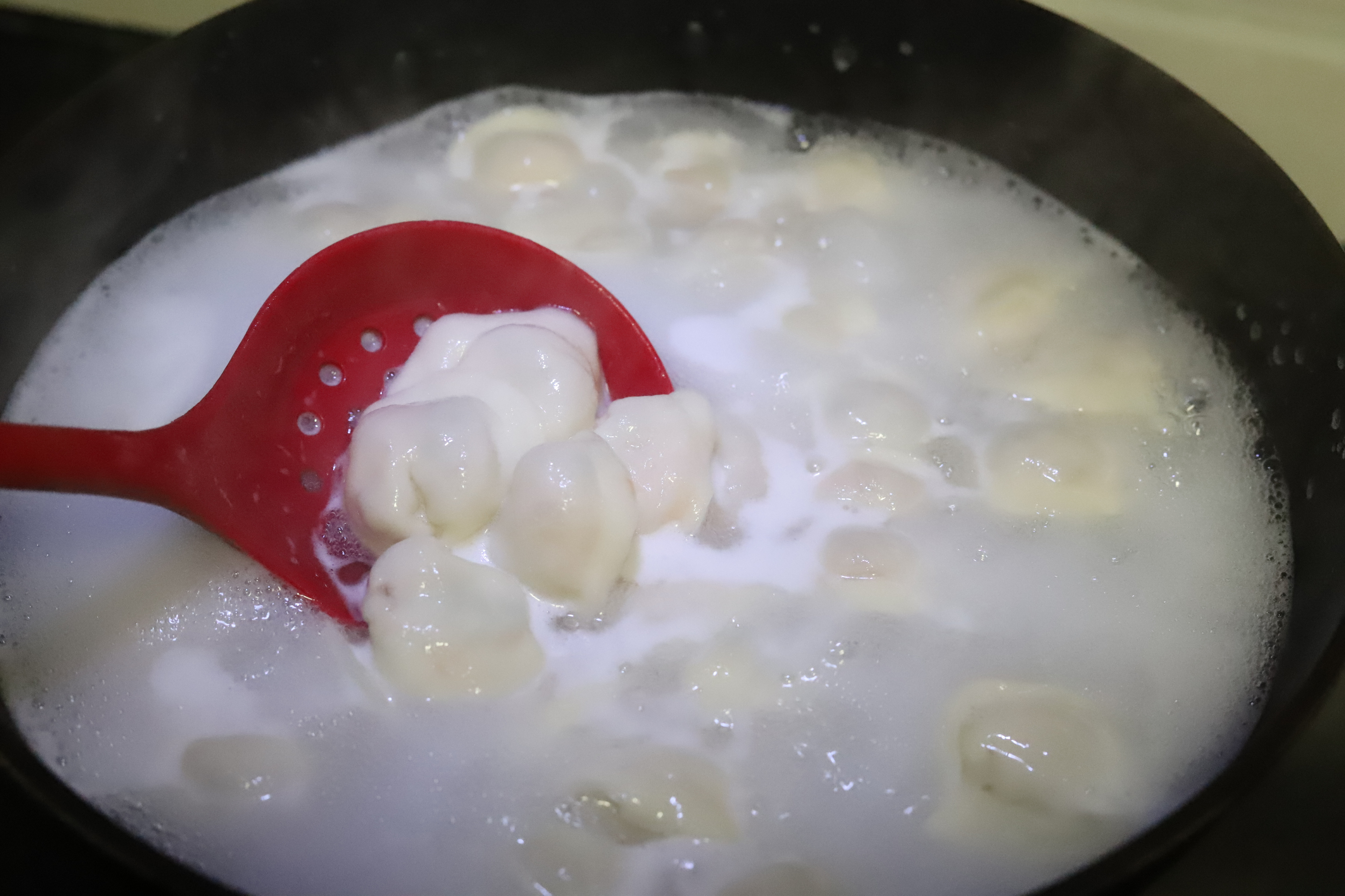 1岁宝宝虾仁鸡蛋小馄饨馅的做法,宝宝辅食虾仁胡萝卜小馄饨的做法