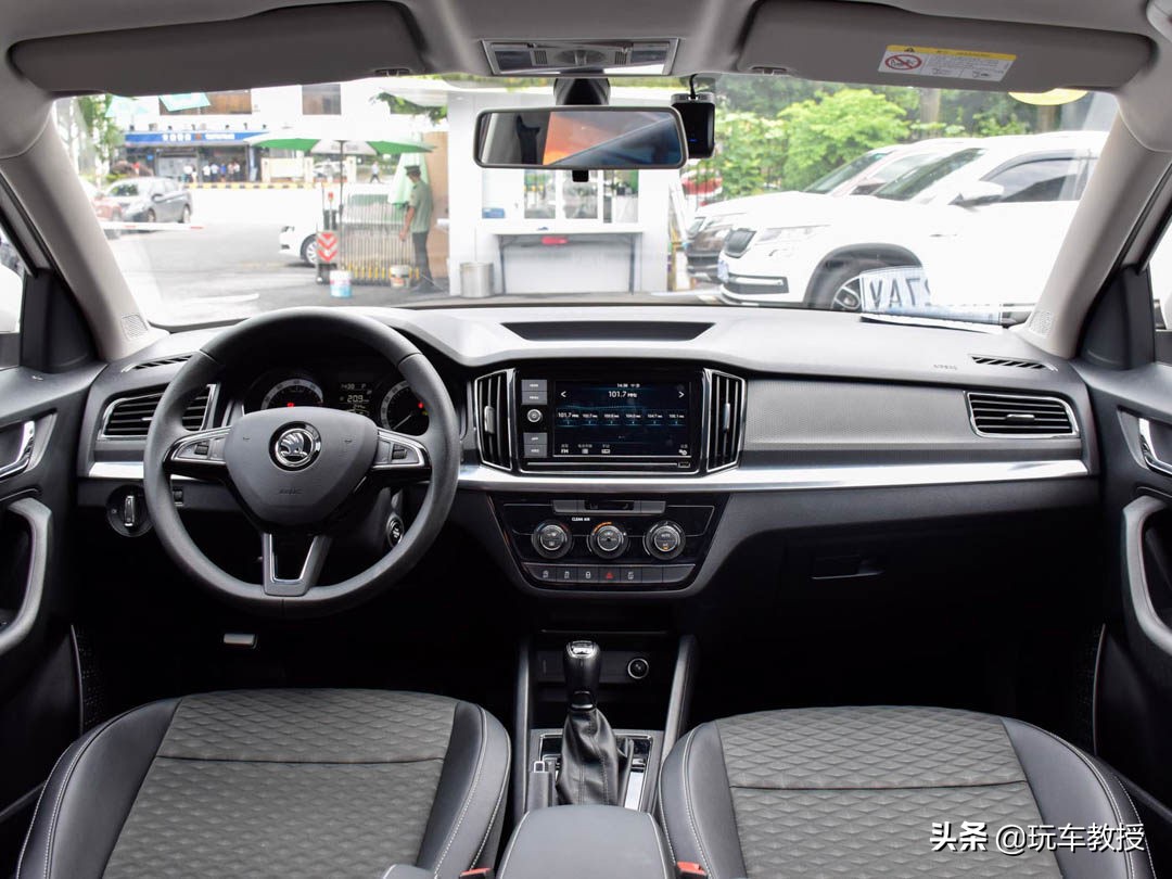 柯米克和五菱星辰哪个好,斯柯达柯米克和五菱星辰选哪个