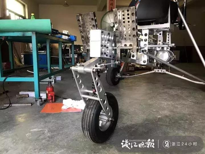 杭州小伙自己造飞机,杭州小伙造飞机