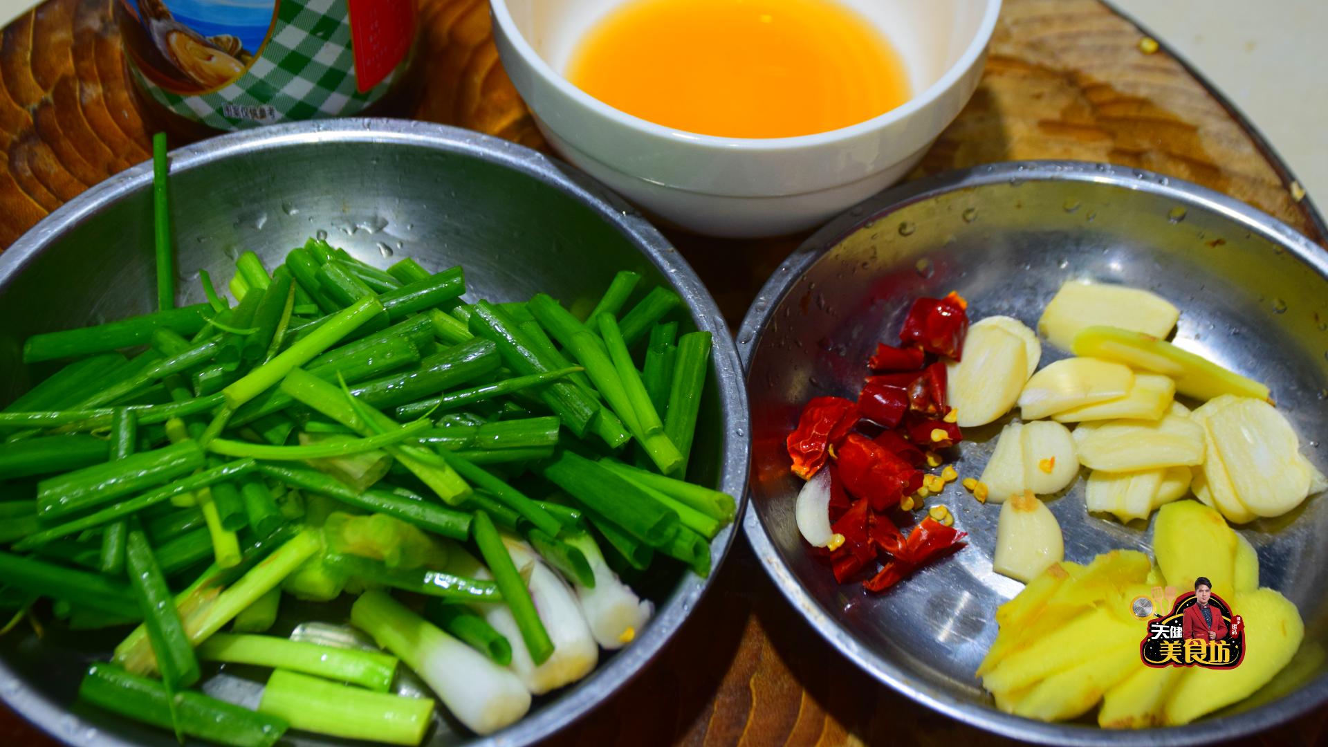 鱼头不要辣怎么做好吃,鱼头别再炖了教你这样做