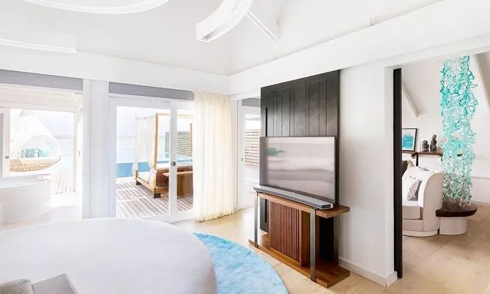 南阿里环礁,丽世岛度假村