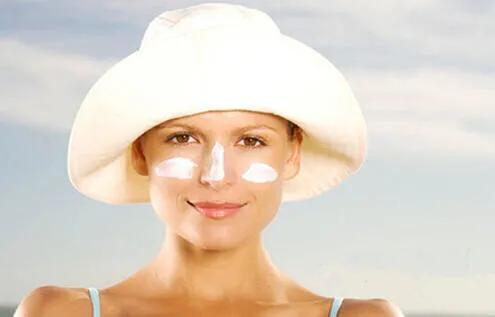 名门泽佳怎么消除黑眼圈,名门泽佳去眼袋红肿结痂图片