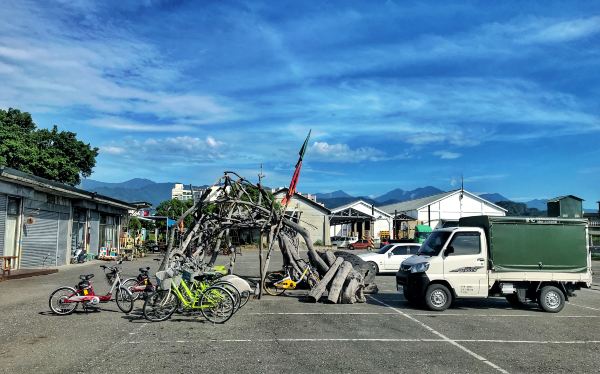 “轨”迷心窍，带你探寻阿杜的店