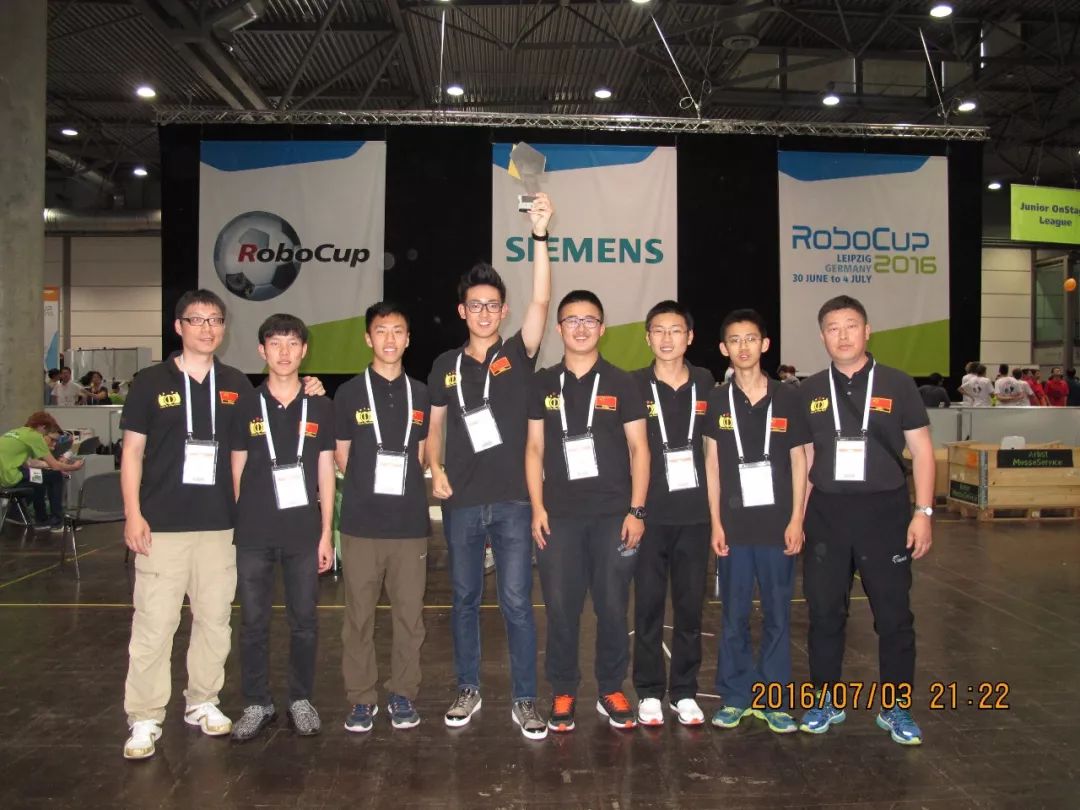 八中高中全景图,2019高考八中