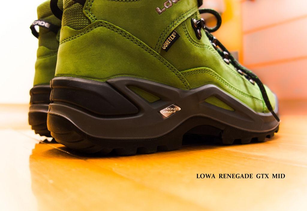 lowa重装登山鞋评测,登山鞋选白色怎么样