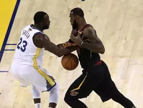 篮球防人犯规动作大全,篮球犯规100个动作