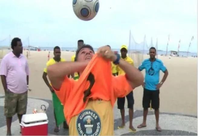 5个你一定不敢看完的世界纪录,最奇葩的三个世界纪录你听说过吗