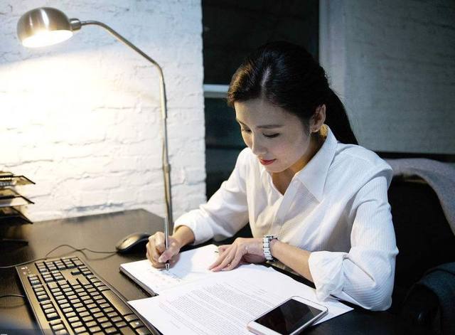 辞职时领导让我调岗怎么办,辞职的时候领导挽留怎么办