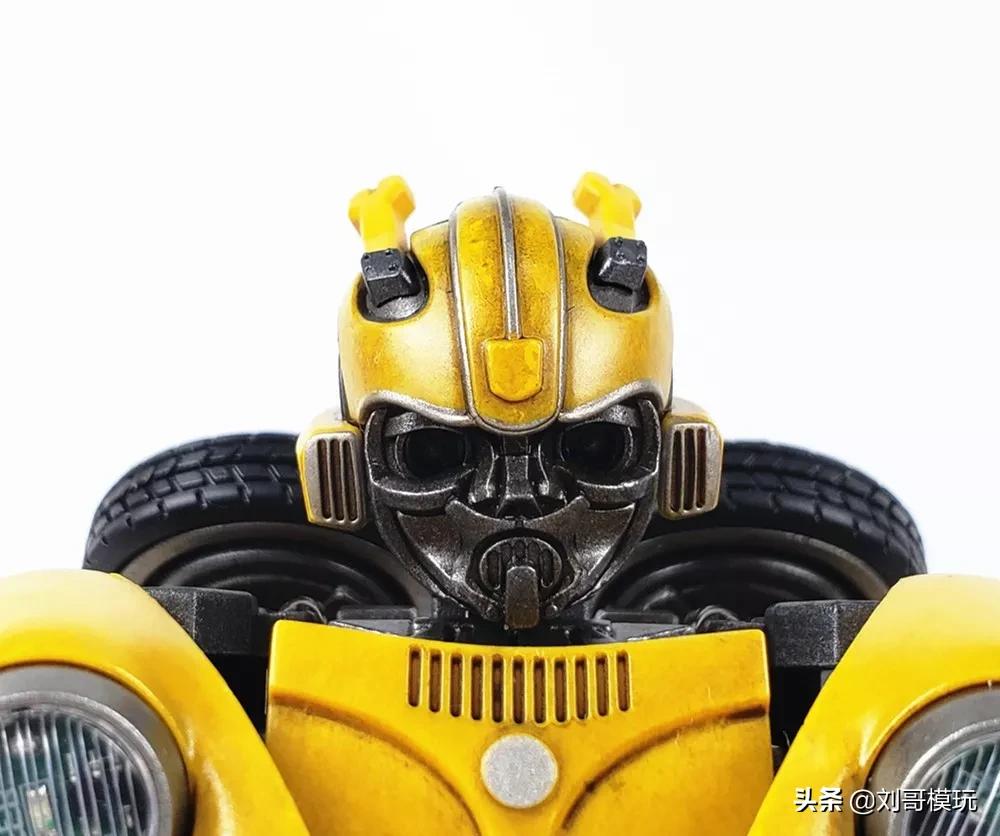 变形金刚大黄蜂国产版玩具,国产版大黄蜂变形玩具