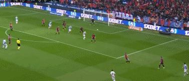 武磊破门西班牙人2-0阿拉维斯,武磊半场被换下