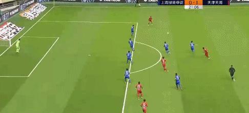 中超郑达伦近况,郑达伦单臂上场