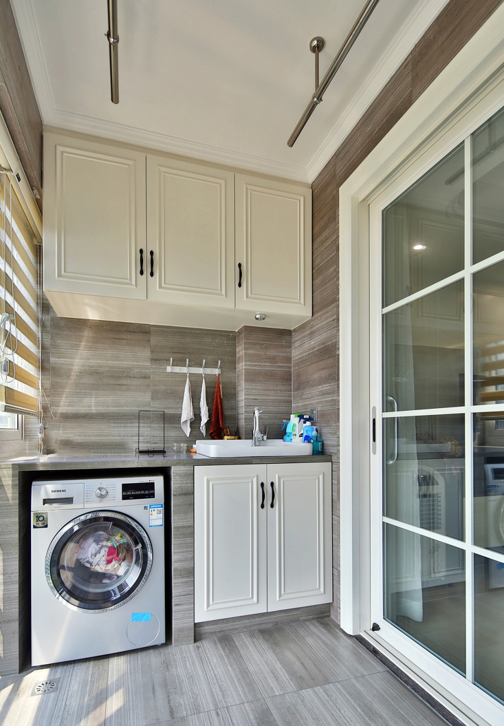 新房装修小洗衣机放哪里比较好,小户型卫生间洗衣机怎么放