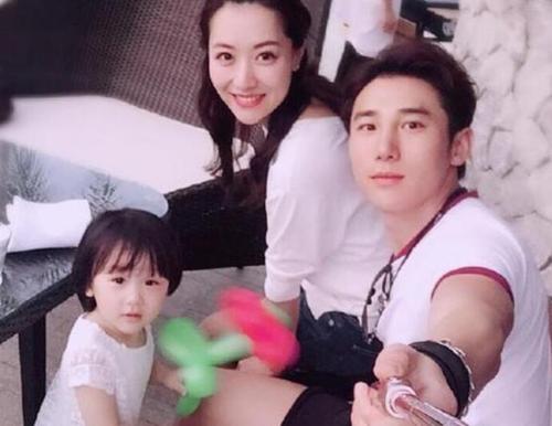 英皇内地新一姐,英皇一姐地位不可撼动