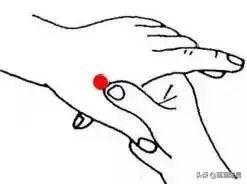 真正的正确拍打穴位,拍穴位调百病养生操