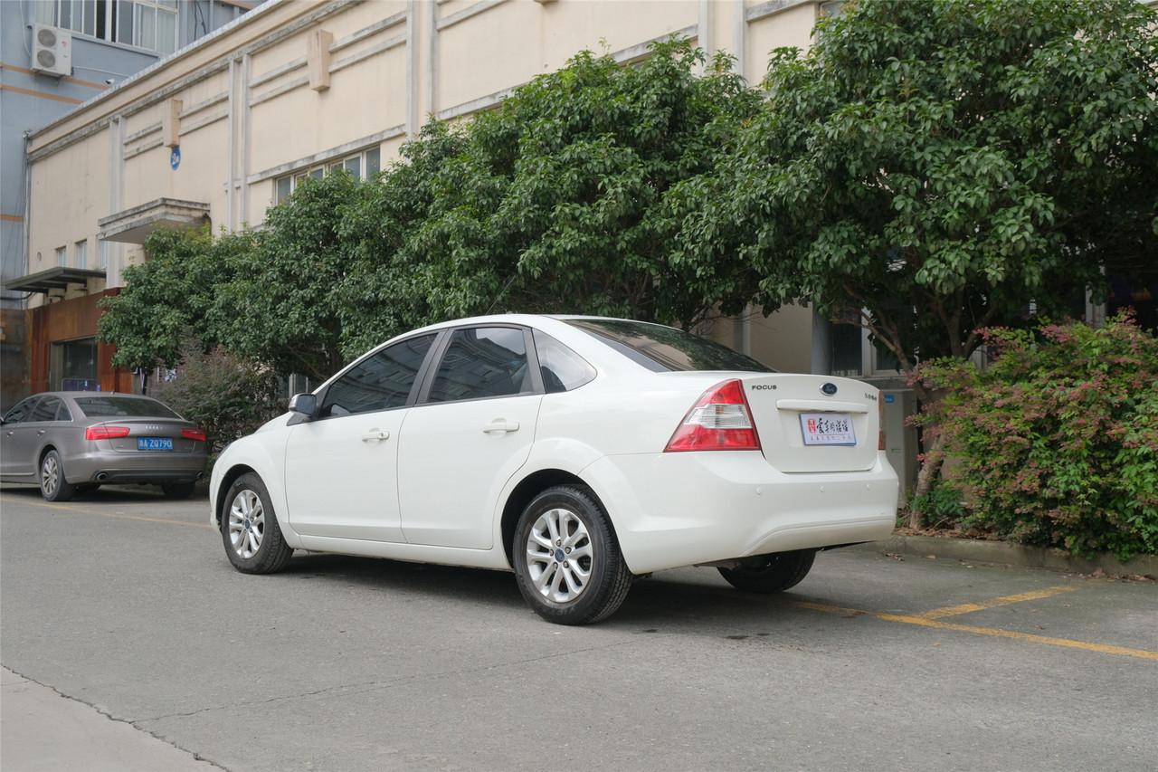 5年才跑1万7，4万可买的极品福克斯「图文笔记」