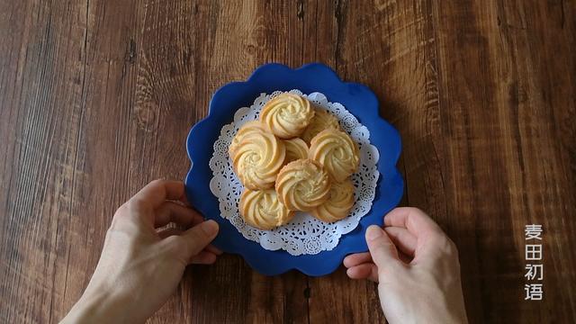 黄油曲奇怎么挤出来好看,黄油曲奇烤化了怎么补救