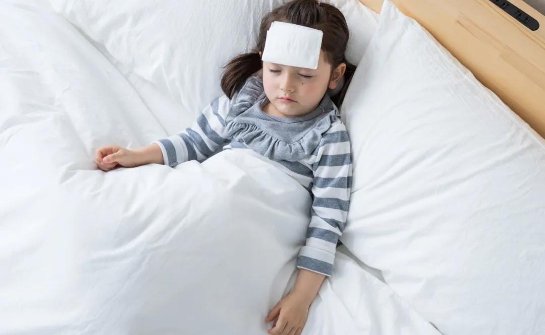 38.5吃美林还是泰诺林,孩子发热超过38.5必须吃布洛芬吗