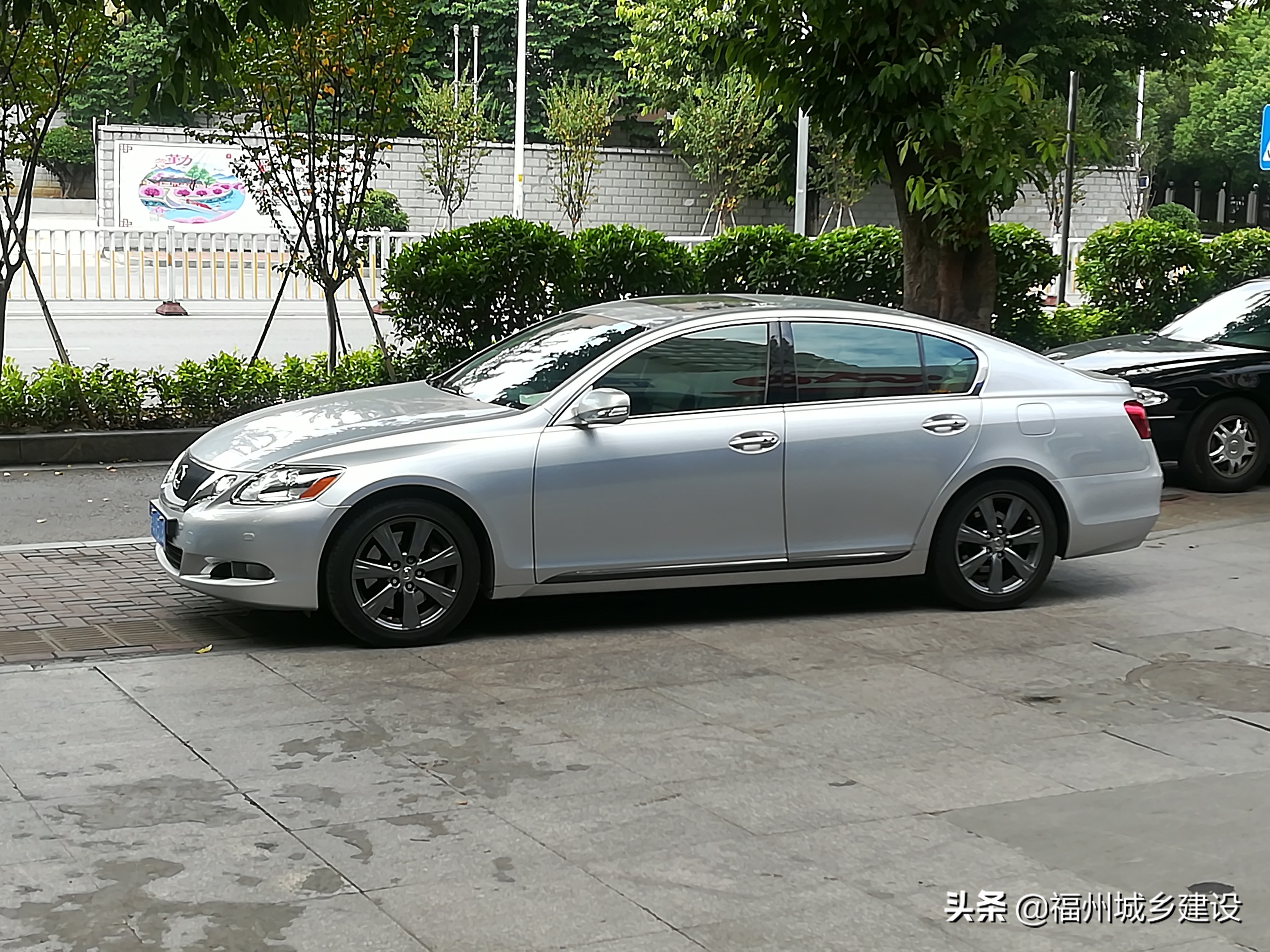 雷克萨斯rx马克莱文森音响效果,雷克萨斯GS300马克莱文森喇叭维修