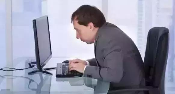 这7个习惯你别做,这5个习惯正在加重你的姨妈痛