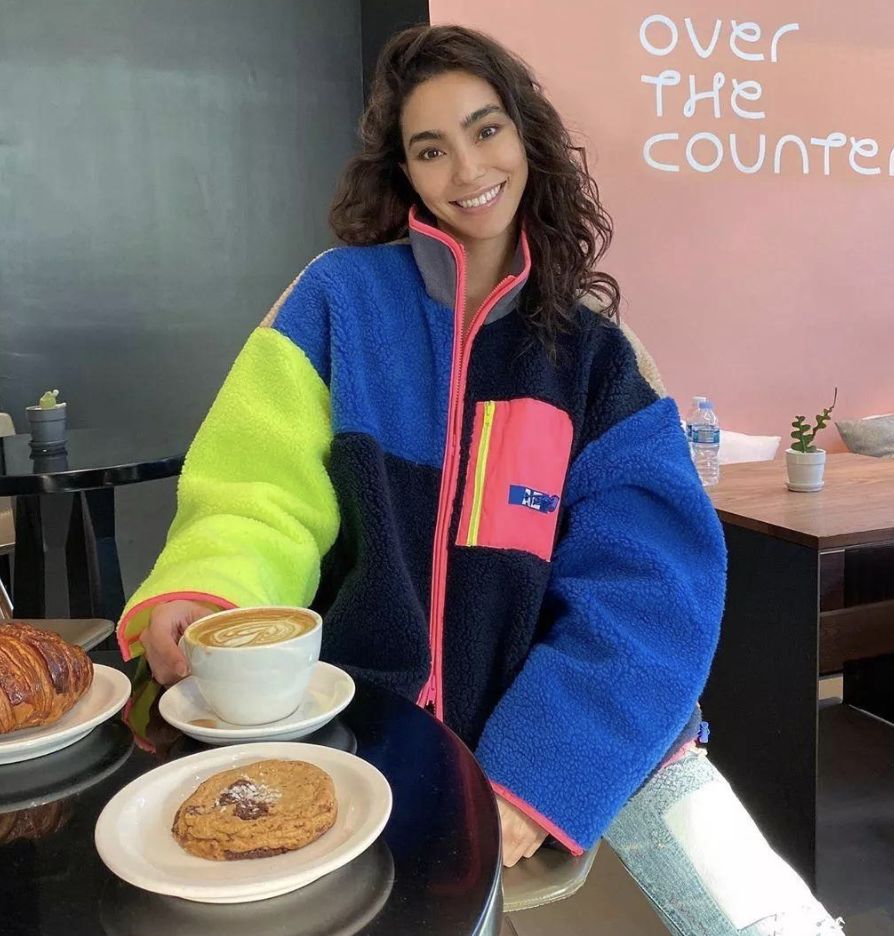 杨幂魏大勋真的是情侣吗,杨幂魏大勋情侣装现身同一小区