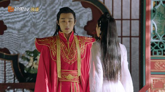 一任群芳妒,一任群芳妒上一句是什么