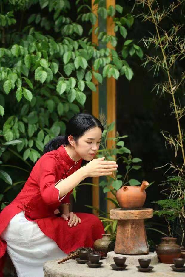 「馥人」李守蜜——福鼎白茶最美茶艺师