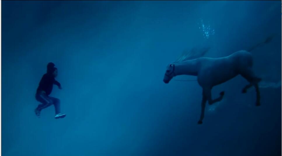 一人一马，车太贤倾情演绎跌倒的人生如何再爬起来