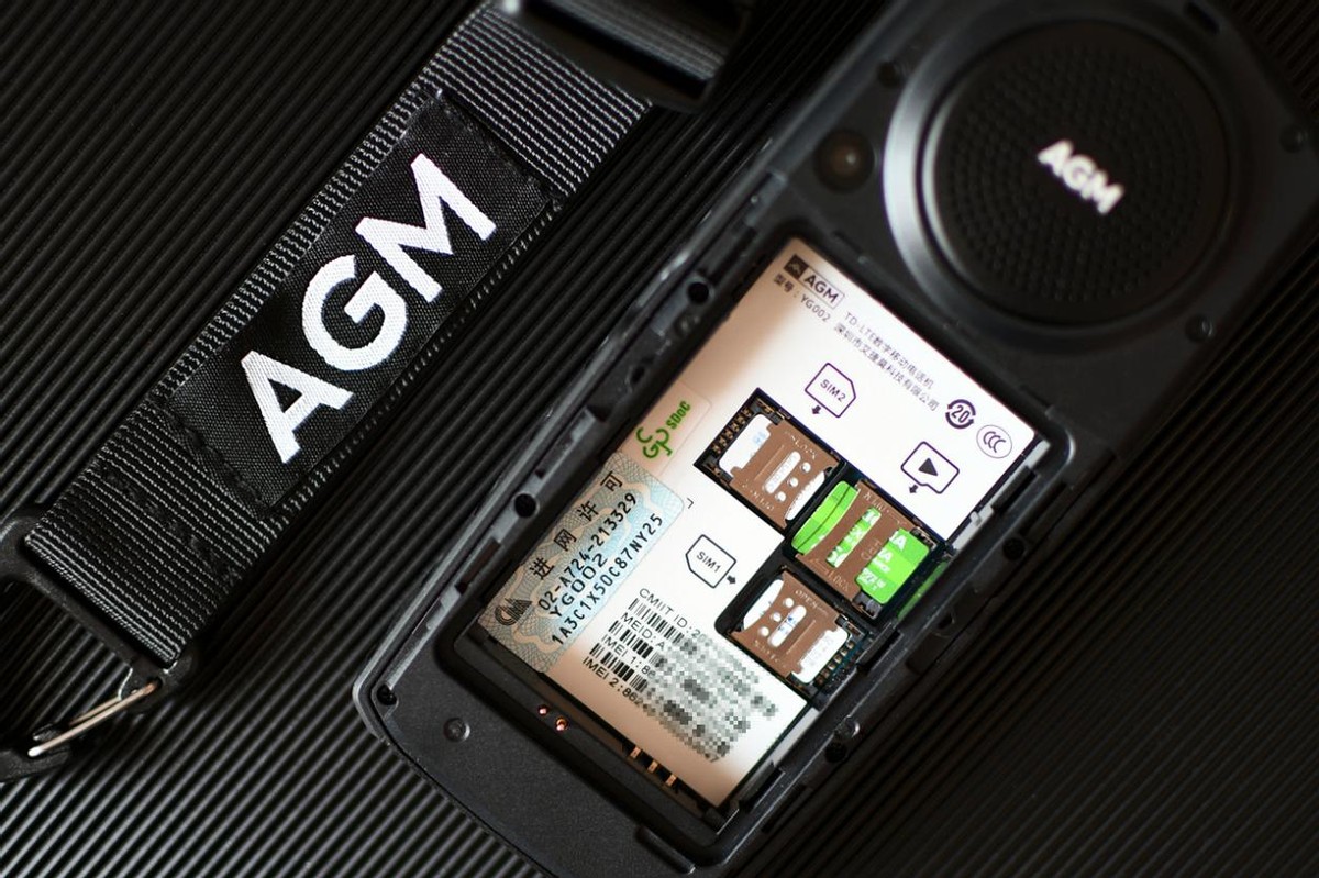 4G双卡超大声，自带微信的智能大哥大，让老年人也能用上健康码