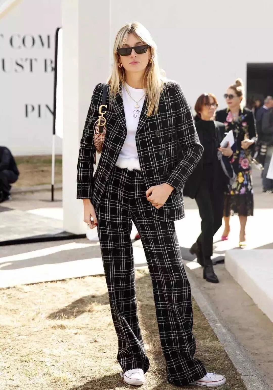 泫雅同款腋下流苏包,最不容错过的包