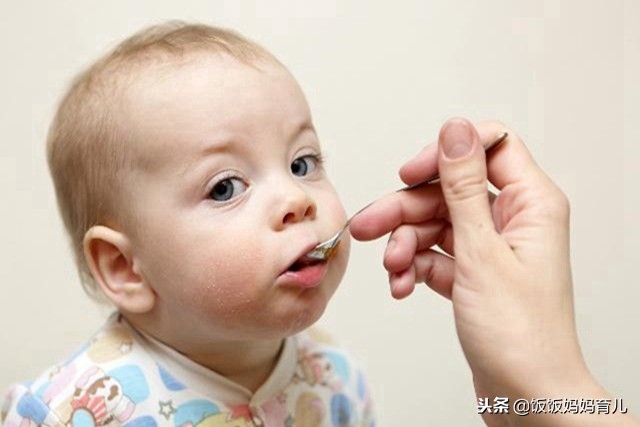 七个月宝宝怎么喂养辅食,7个月宝宝应该解锁哪些辅食