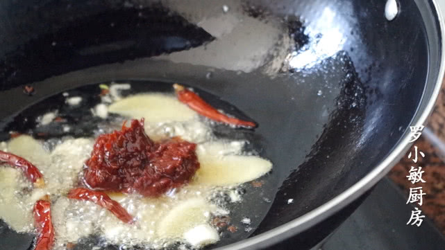 草鱼最好吃的做法最简单的,草鱼最好吃最简单的做法