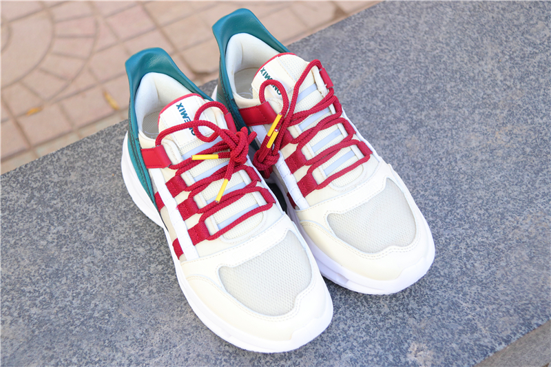 穿上跟没穿一个样？不足200元，这款玩觅休闲鞋值得买吗？