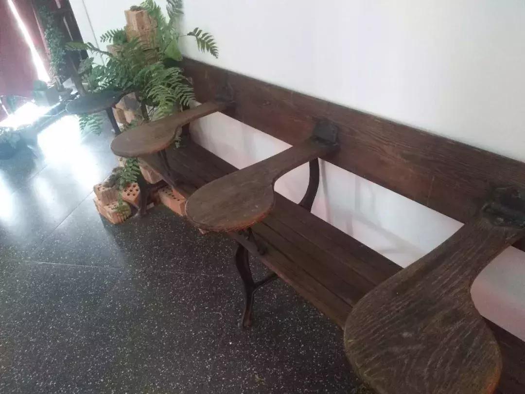 言几又书店西安迈科店,言几又迈科中心旗舰店