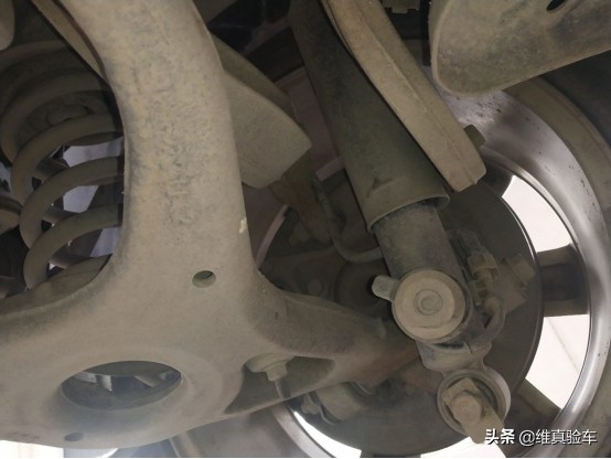 5w买年份近的二手车,开了50000公里的别克君越值多少钱