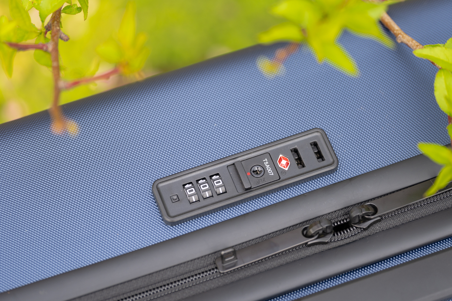 出差旅行必备这款行李箱值得拥有,出差旅行必备高档旅行箱