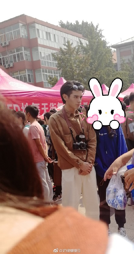 鏄撶儕鍗冪幒鐜嬭仾,鏄撶儕鍗冪幒鍜岀帇鎬濊仾鍚堢収