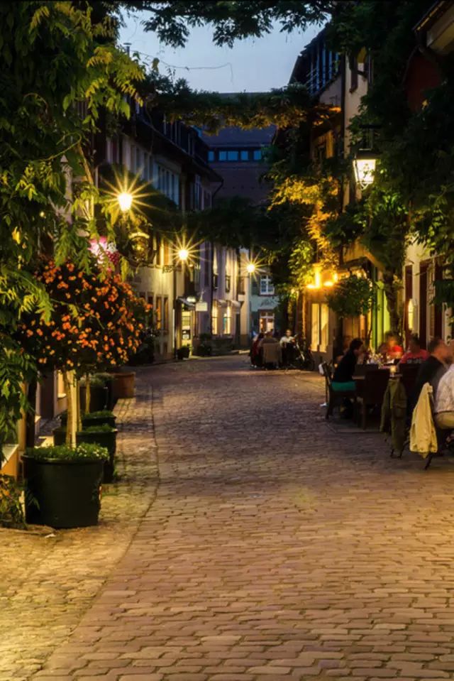 爱旅行的女人经典感言,爱旅行的女性心理