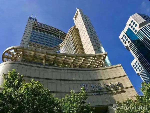 上海十里南京路，一条20路，今年它92岁了！