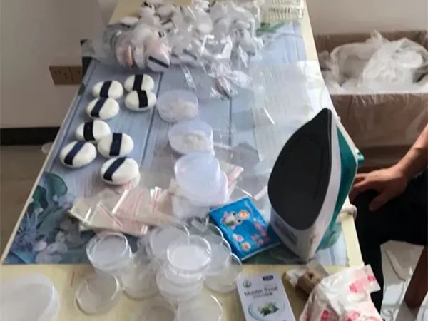 成本一毛钱却卖100元的东西,成本1元的东西卖50算诈骗吗