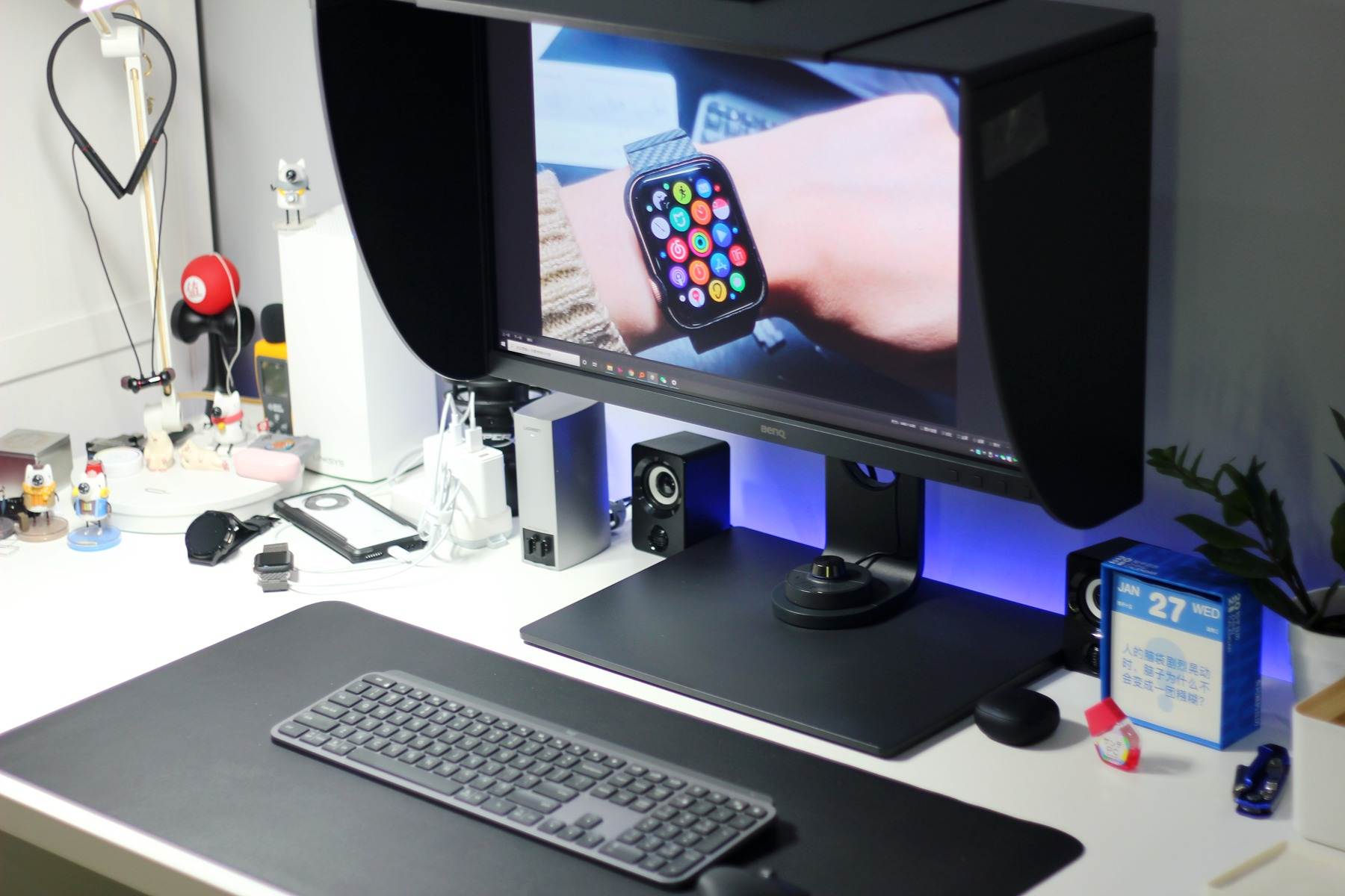 工欲善其事必先利其器，2021年初自媒体创作的专业向桌面配置