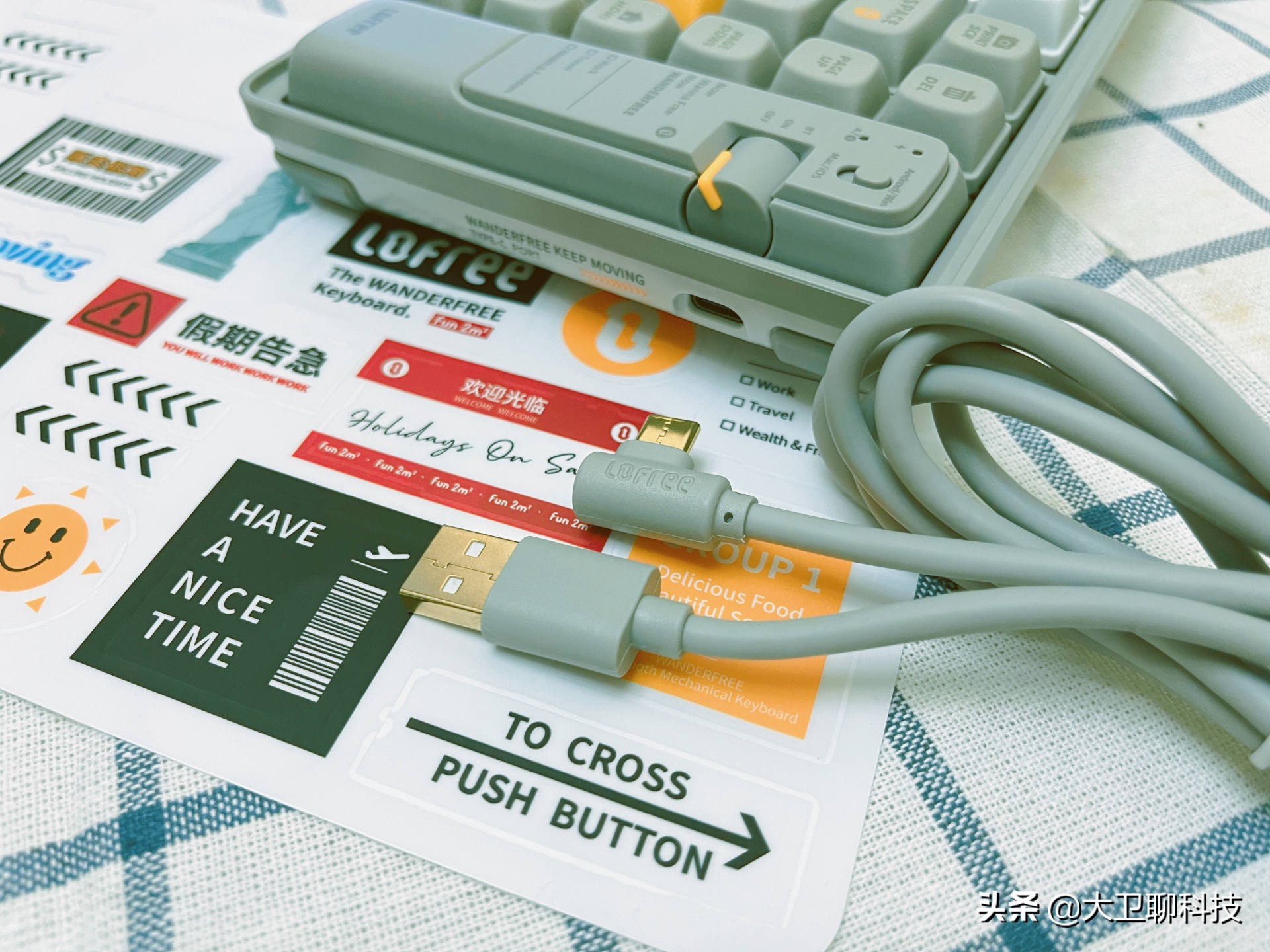 可携带迷你小键盘,洛斐LOFREE无线机械键盘