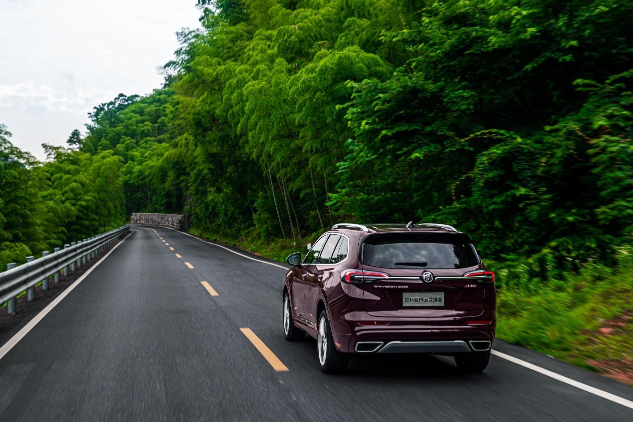 昂科威plus2022款1.5t和2.0t动力,武装黑科技