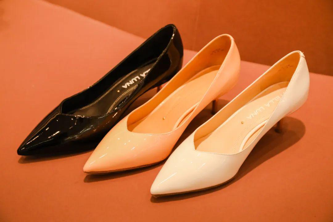 不看血亏！5.9折的克拉钻、买正装送正装的YSL，成都就这儿有