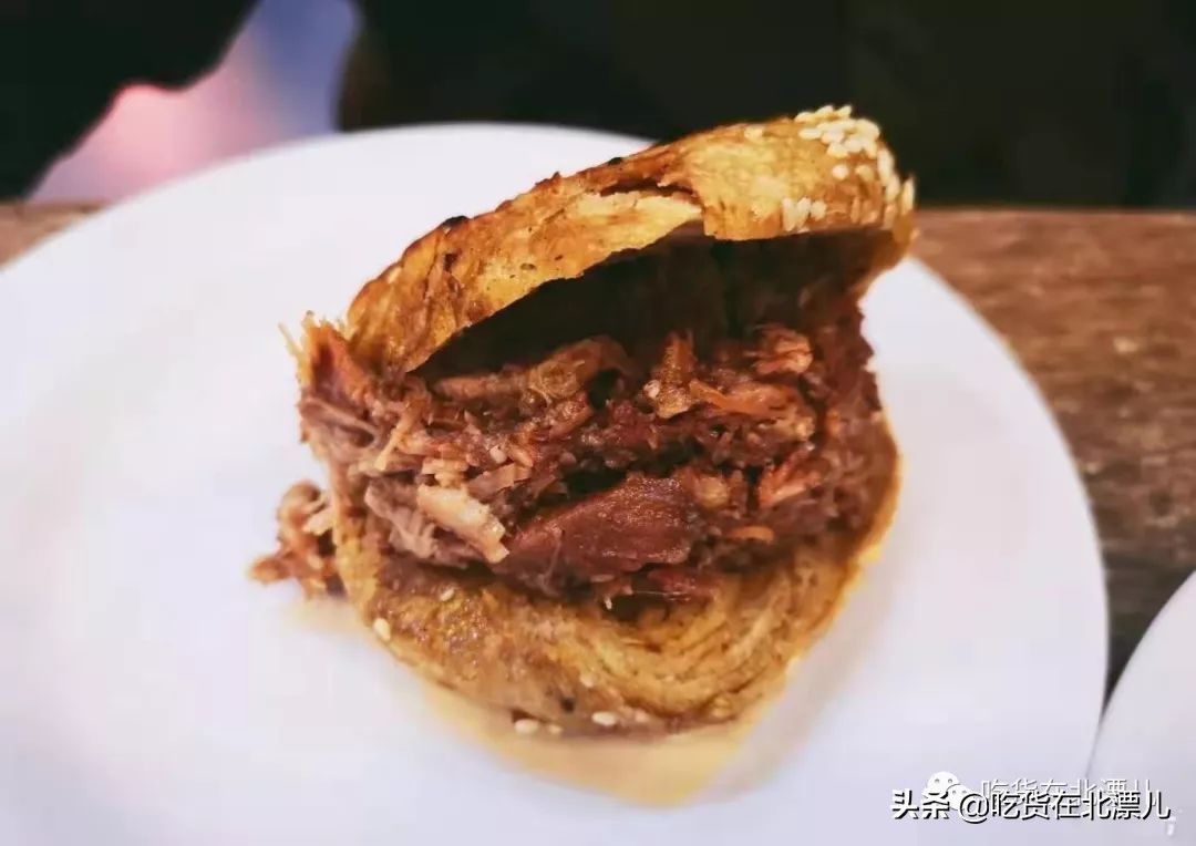 烤鸡、牛肉粒、炸糕、糖葫芦！牛街，我来了